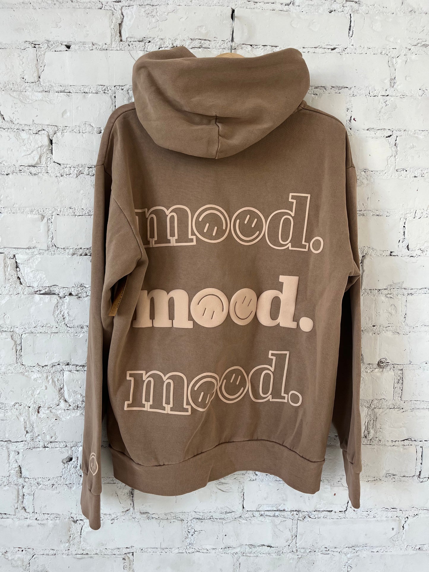 mood.hoodie.tan.premium