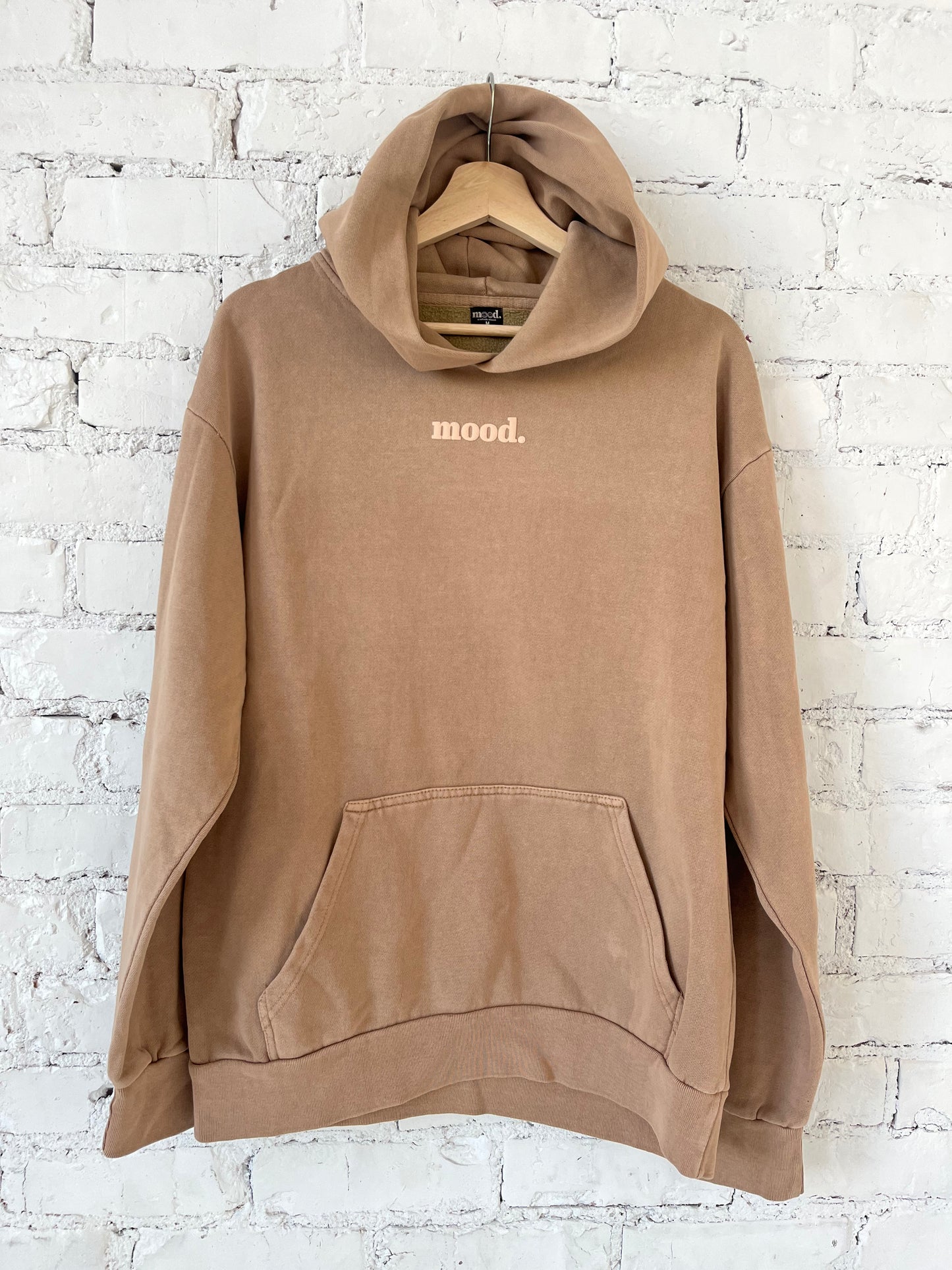 mood.hoodie.tan.premium